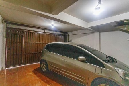 Casa à venda com 160m², 3 quartos e 2 vagas Casa à venda com 160m², 3 quartos e 2 vagasGaragem