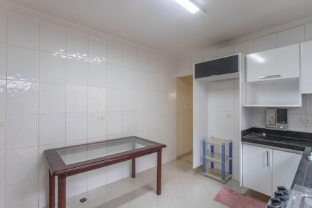 Casa à venda com 160m², 3 quartos e 2 vagas Casa à venda com 160m², 3 quartos e 2 vagasCozinha