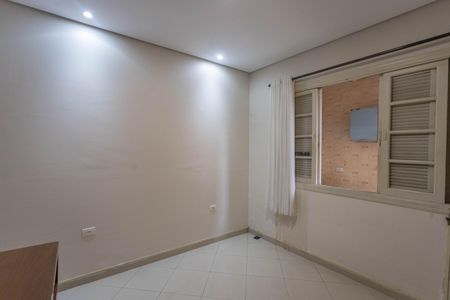 Casa à venda com 160m², 3 quartos e 2 vagas Casa à venda com 160m², 3 quartos e 2 vagasQuarto 3
