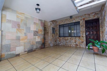 Casa para alugar com 142m², 3 quartos e 1 vaga Casa para alugar com 142m², 3 quartos e 1 vagaGaragem