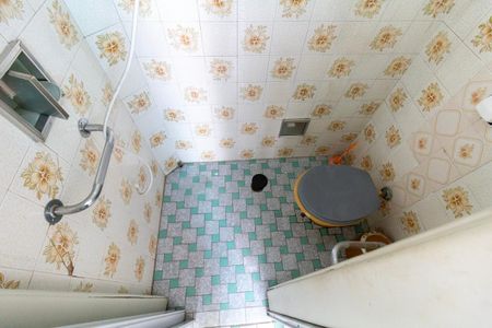 Casa para alugar com 142m², 3 quartos e 1 vaga Casa para alugar com 142m², 3 quartos e 1 vagaBanheiro 2
