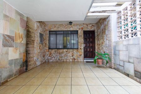 Casa para alugar com 142m², 3 quartos e 1 vaga Casa para alugar com 142m², 3 quartos e 1 vagaGaragem