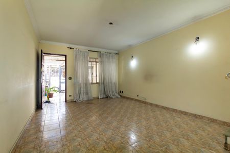 Casa para alugar com 142m², 3 quartos e 1 vaga Casa para alugar com 142m², 3 quartos e 1 vagaSala