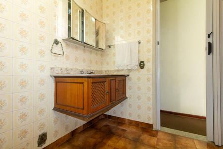 Casa para alugar com 142m², 3 quartos e 1 vaga Casa para alugar com 142m², 3 quartos e 1 vagaBanheiro 1