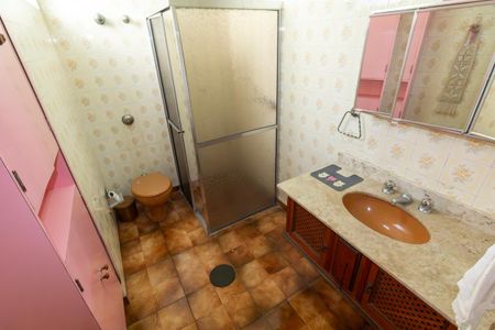 Casa para alugar com 142m², 3 quartos e 1 vaga Casa para alugar com 142m², 3 quartos e 1 vagaBanheiro 1