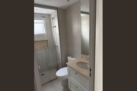 Apartamento à venda com 63m², 2 quartos e 1 vaga Apartamento à venda com 63m², 2 quartos e 1 vagaBanheiro