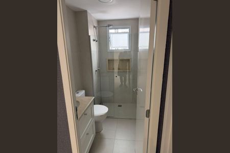 Apartamento à venda com 63m², 2 quartos e 1 vaga Apartamento à venda com 63m², 2 quartos e 1 vagaBanheiro