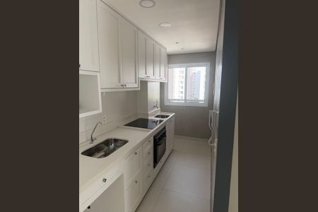 Cozinha de apartamento para alugar com 2 quartos, 63m² em Bela Vista, São Paulo