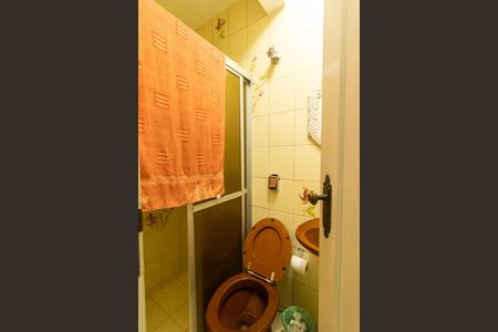 Casa para alugar com 700m², 6 quartos e 4 vagas Casa para alugar com 700m², 6 quartos e 4 vagasBanheiro Social