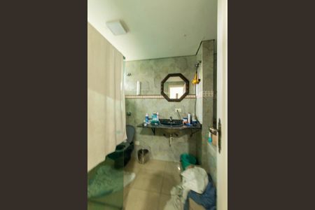 Casa para alugar com 700m², 6 quartos e 4 vagas Casa para alugar com 700m², 6 quartos e 4 vagasBanheiro da Suíte 1