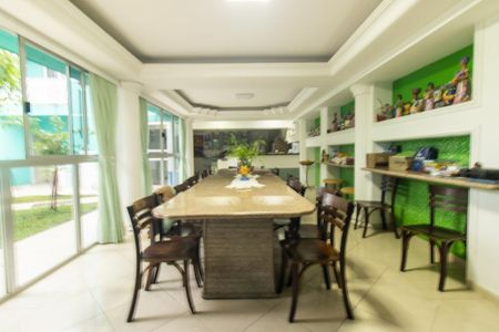 Casa para alugar com 700m², 6 quartos e 4 vagas Casa para alugar com 700m², 6 quartos e 4 vagasSala de Jantar