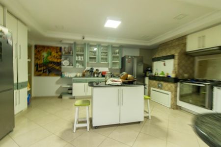 Casa para alugar com 700m², 6 quartos e 4 vagas Casa para alugar com 700m², 6 quartos e 4 vagasCozinha