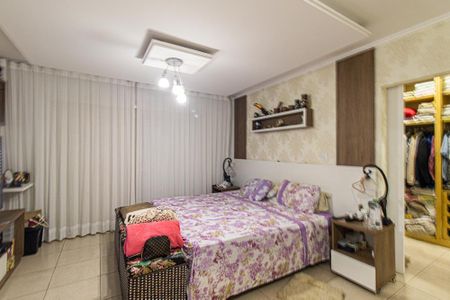 Casa para alugar com 700m², 6 quartos e 4 vagas Casa para alugar com 700m², 6 quartos e 4 vagasQuarto 6 Suite 4