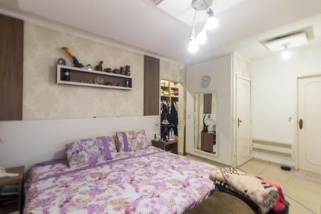 Casa para alugar com 700m², 6 quartos e 4 vagas Casa para alugar com 700m², 6 quartos e 4 vagasQuarto 6 Suite 4