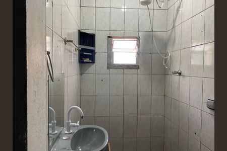 Banheiro de casa para alugar com 1 quarto, 55m² em Jardim Munhoz Junior, Osasco