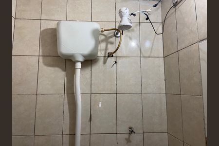 Banheiro de casa para alugar com 1 quarto, 55m² em Jardim Munhoz Junior, Osasco