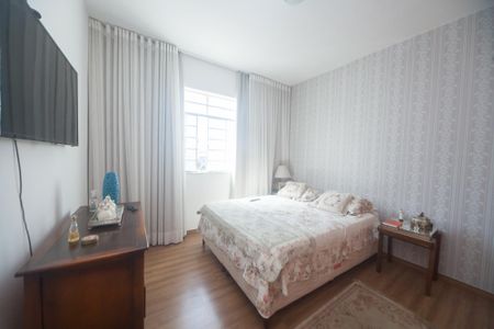 Apartamento à venda com 280m², 3 quartos e 2 vagasquarto 1