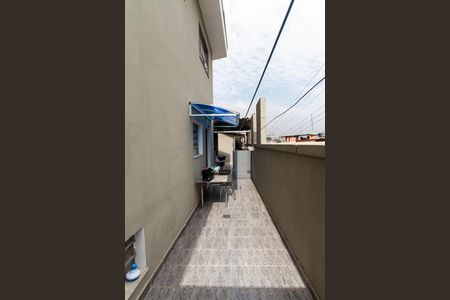 Casa à venda com 118m², 3 quartos e 3 vagas Casa à venda com 118m², 3 quartos e 3 vagasCorredor