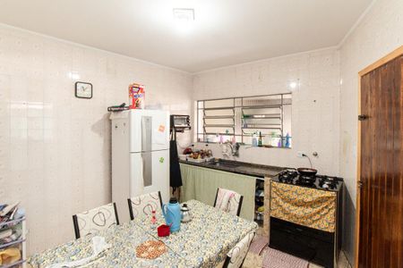 Casa à venda com 118m², 3 quartos e 3 vagas Casa à venda com 118m², 3 quartos e 3 vagasCozinha