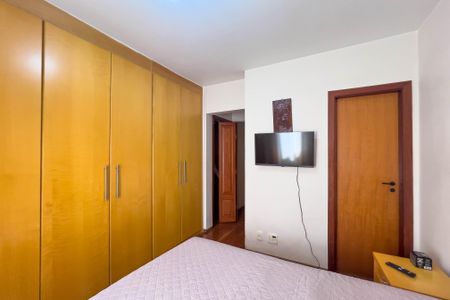 Apartamento à venda com 86m², 3 quartos e 1 vagaQuarto 1