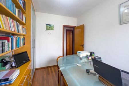 Apartamento à venda com 86m², 3 quartos e 1 vagaQuarto 2
