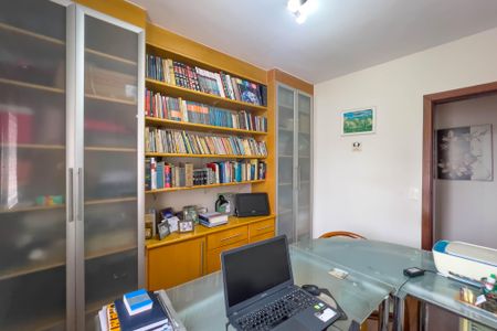Apartamento à venda com 86m², 3 quartos e 1 vagaQuarto 2