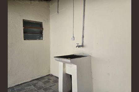 Casa para alugar com 50m², 1 quarto e sem vaga Casa para alugar com 50m², 1 quarto e sem vagaArea de Serviço e Quintal