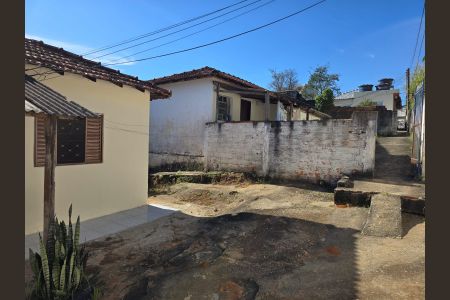 Casa para alugar com 50m², 1 quarto e sem vaga Casa para alugar com 50m², 1 quarto e sem vagaArea de Serviço e Quintal