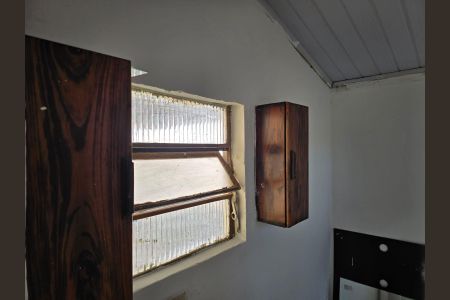 Casa para alugar com 50m², 1 quarto e sem vaga Casa para alugar com 50m², 1 quarto e sem vagaBanheiro Social