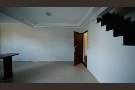 Apartamento para alugar com 134m², 2 quartos e 2 vagasSala