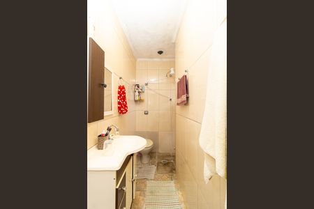 Casa à venda com 6m², 3 quartos e 2 vagasBanheiro