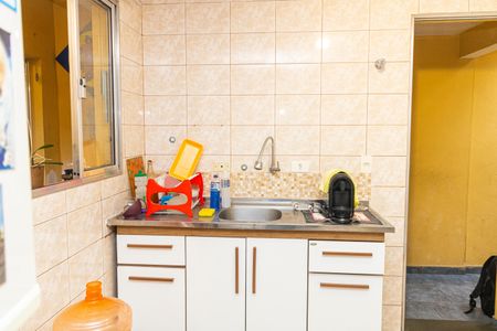 Casa à venda com 6m², 3 quartos e 2 vagasCozinha