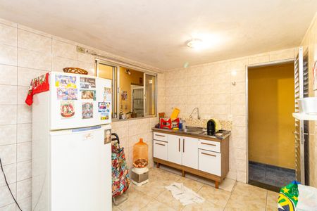 Casa à venda com 6m², 3 quartos e 2 vagasCozinha