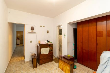 Casa à venda com 6m², 3 quartos e 2 vagasSuíte 1
