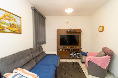 Casa à venda com 6m², 3 quartos e 2 vagasSala 2