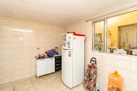 Casa à venda com 6m², 3 quartos e 2 vagasCozinha