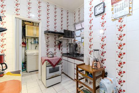 Apartamento à venda com 70m², 1 quarto e sem vaga Apartamento à venda com 70m², 1 quarto e sem vagaCozinha