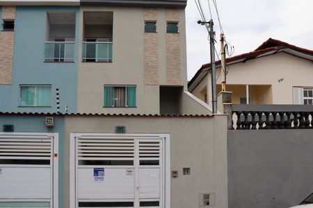 Casa à venda com 144m², 3 quartos e 4 vagasFachada