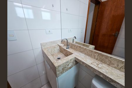 Casa à venda com 144m², 3 quartos e 4 vagasBanheiro