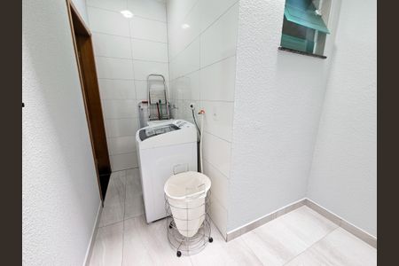 Casa à venda com 144m², 3 quartos e 4 vagasÁrea de Serviço