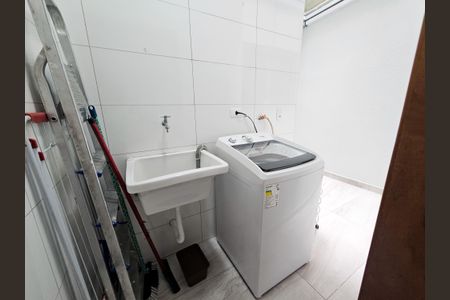 Casa à venda com 144m², 3 quartos e 4 vagasÁrea de Serviço