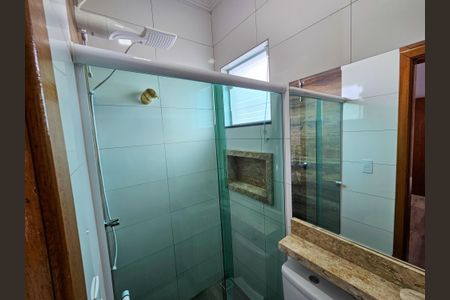 Casa à venda com 144m², 3 quartos e 4 vagasBanheiro da Suíte