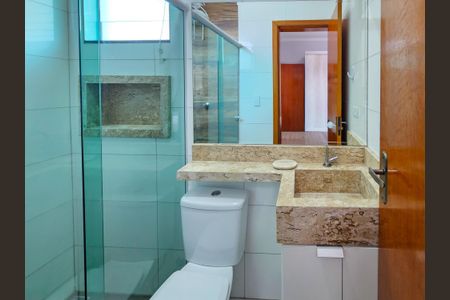 Casa à venda com 144m², 3 quartos e 4 vagasBanheiro da Suíte