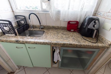 Apartamento à venda com 70m², 2 quartos e 1 vagaÁrea de Serviço