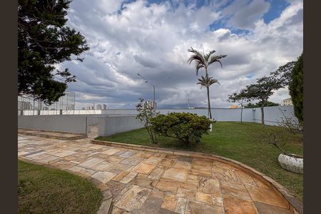 Apartamento à venda com 70m², 2 quartos e 1 vagaÁrea comum