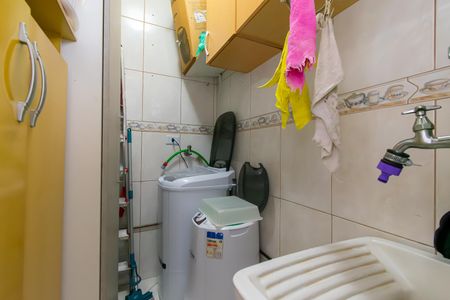 Apartamento à venda com 70m², 2 quartos e 1 vagaÁrea de Serviço