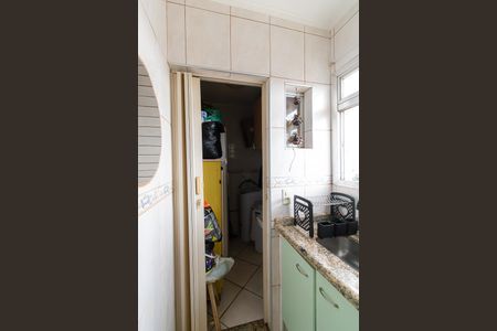 Apartamento à venda com 70m², 2 quartos e 1 vagaÁrea de Serviço
