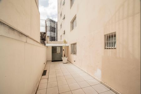 Apartamento à venda com 78m², 2 quartos e 1 vagaHall de entrada