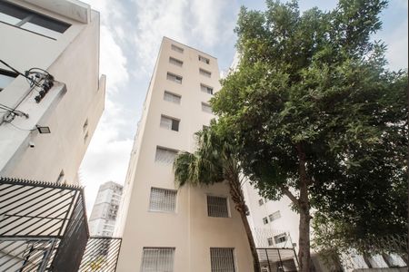 Apartamento à venda com 78m², 2 quartos e 1 vagaFachada