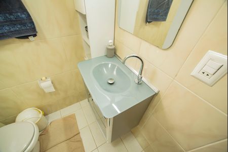 Apartamento à venda com 78m², 2 quartos e 1 vagaBanheiro
